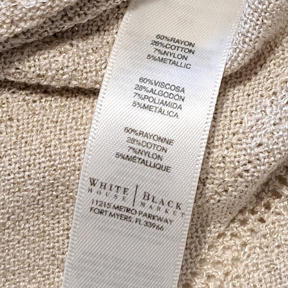 White House Black Market Keyhole Tunic - Picture 10 of 10